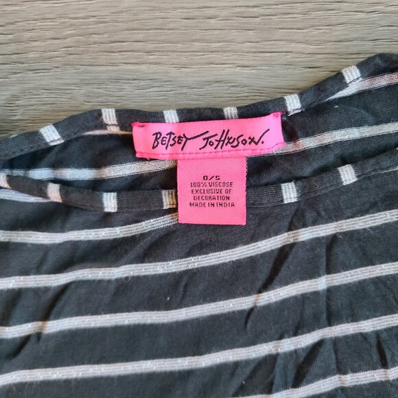 Betsey Johnson Poncho One Size - Picture 2 of 2